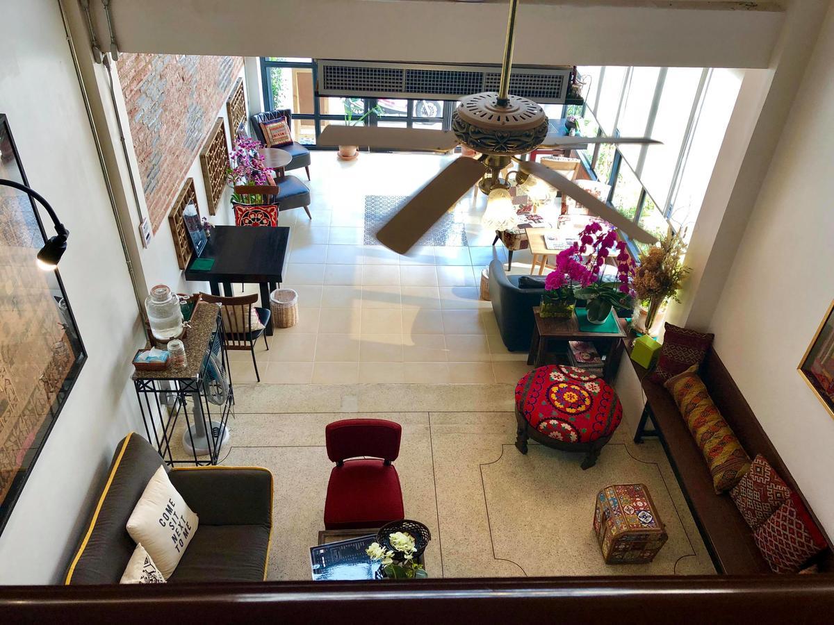 Hp House Cafe' Hotel Чиангмай Екстериор снимка